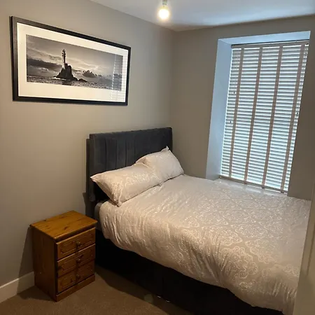 Bay 2 * バントリー