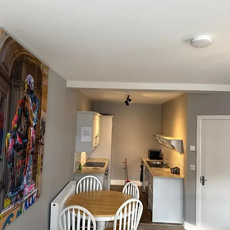 Apartamento Fado 2 *