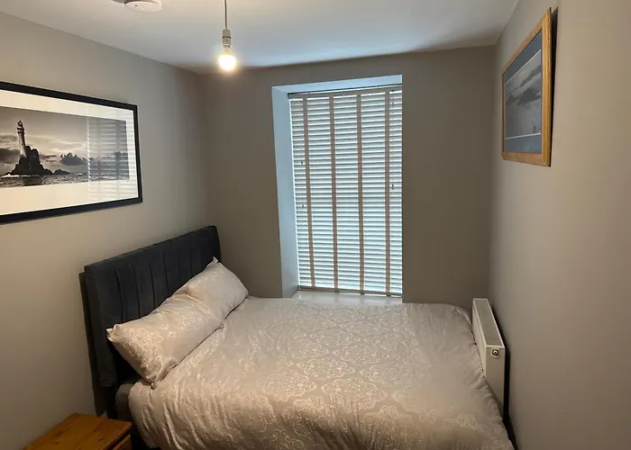 Bay 2 * バントリー